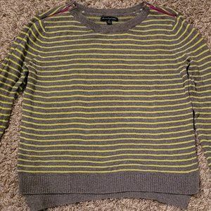 American Eagle ladies sweater - vintage
